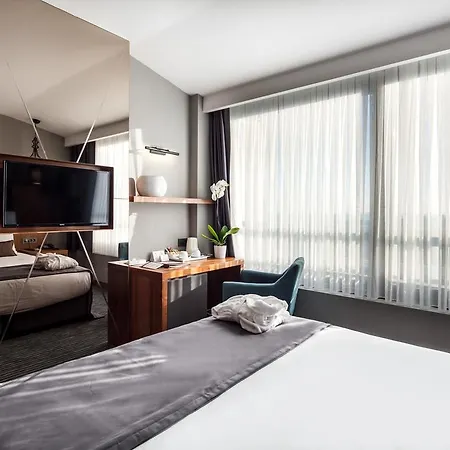 Volley Otel 4*