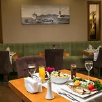 伊斯坦布尔排球酒店